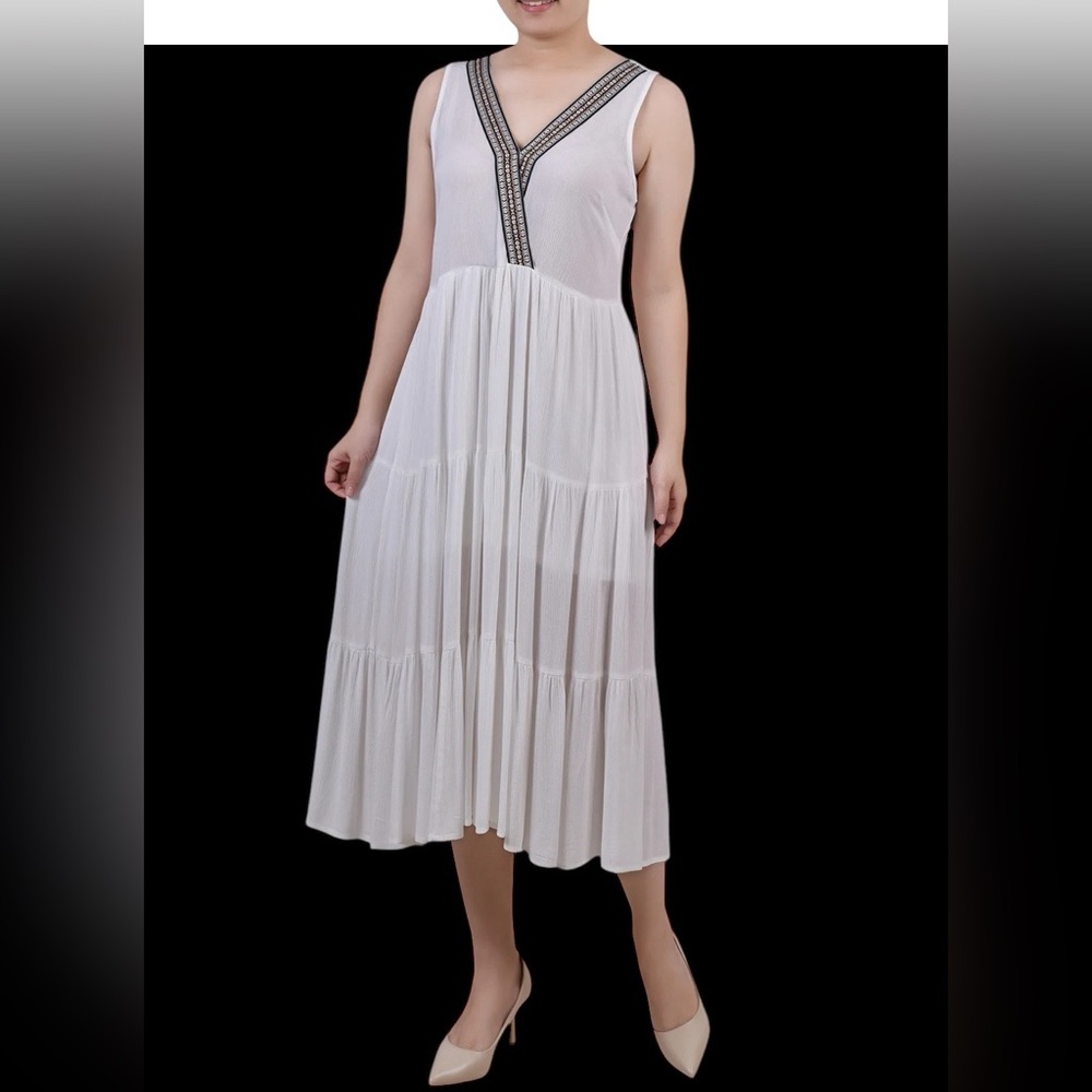 NY collection Petite Sleeveless‎ Surplice Tiered Dress
